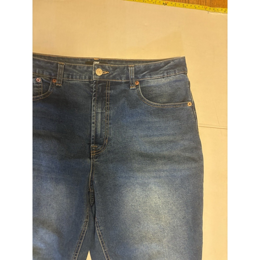 Frye Women's High-Rise Amari Wash Jeans, Blue, Size 10/30. Cuffed Jeans Stretch - Picture 3 of 10
